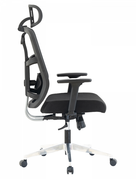 Черен ергономичен стол.