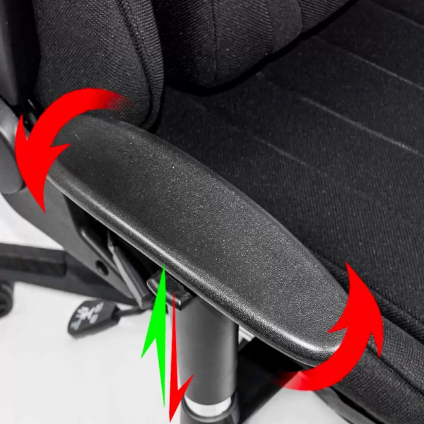 Геймърски стол в черен цвят.