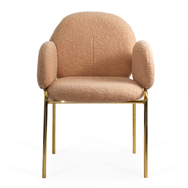 Бежов трапезен стол със златисти крака.