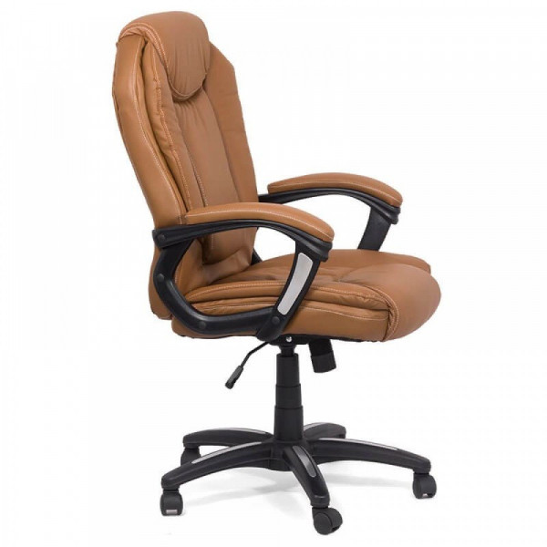 Директорски стол в кафяв цвят.