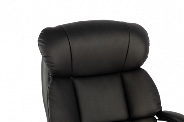 Директорски кожен стол в черен цвят.